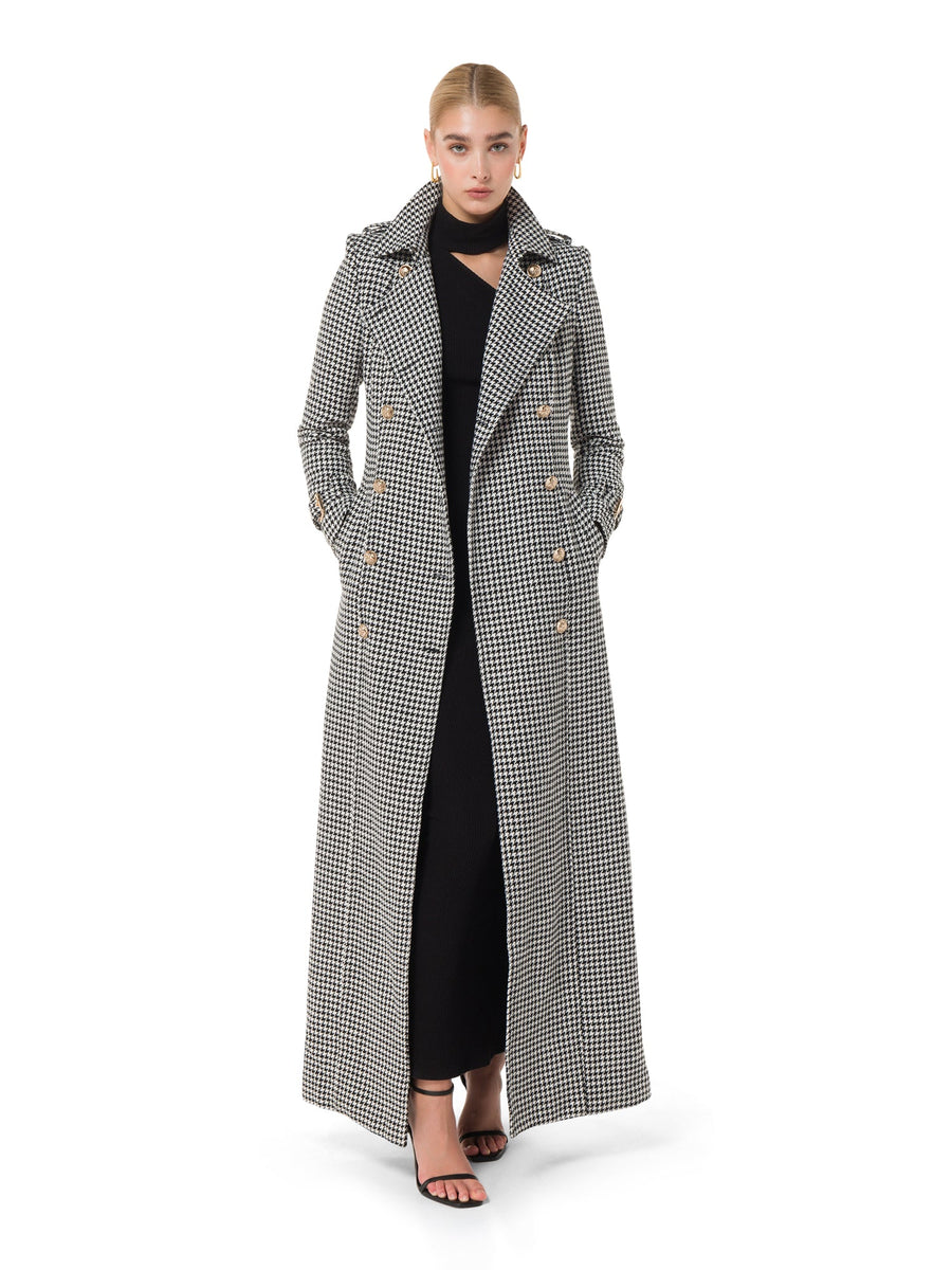 Stella™ trench coat by ALALYA – black and ivory full-length sculpted design for UAE winter wardrobe