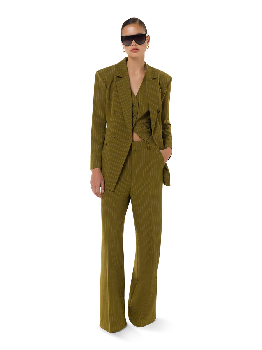 Full 3-piece matching suit in moss green with blazer, vest, and flare trousers – ALALYA